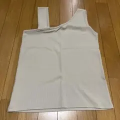 ワンショル　タンクトップ　ベージュ　チャオパニックのサムネイル