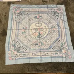新品　エルメス　シルクスカーフ　カレ90 稾遊び　JEUX DE PAILLEのサムネイル