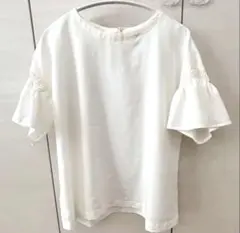 THE SHOP TK ブラウス　袖フリル　サイズM 白のサムネイル