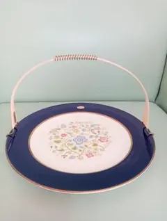 Item thumbnail for item 048ef442-ad0f-4d08-b087-29c0125d0d0d