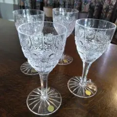 チェコ製ボヘミアガラスのワイングラス4個セット