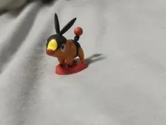 ポケモン　チョコエッグ　旅立ちの3匹　ポカブ