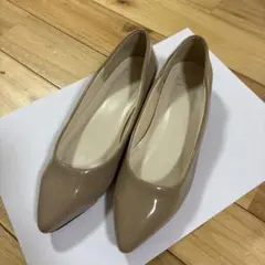 Menue エナメルフラットパンプス