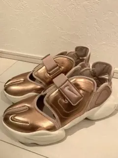 NIKE W AQUA RIFTナイキ アクアリフト・ピンクゴールド