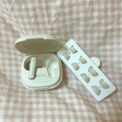 Soundcore P40i ケースと左のみ