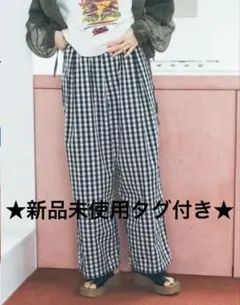 ニコアンド [Make Stuff '26] aimiラクサラスリットパンツ - メルカリ