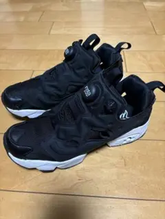 Reebok インスタ　ポンプフューリー　24.0　レデ ィース スニーカー