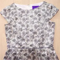 TOCCA LIBERTY 花柄ワンピース 半袖のサムネイル