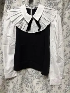 ZARA フリル付き白黒長袖シャツ