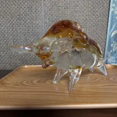 大型シール付き ヴィンテージムラーノガラスの雄牛の置物：手作りの