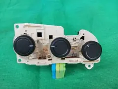 光岡　ビュート　エアコン コントロールパネル フェイスプレート 光岡 ビュート エアコン コントロールパネル フェイスプレート - メルカリ