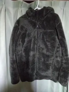 ユニクロ防風ボアフリースパーカー