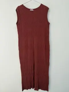 LOWRYS FARM ノースリーブリブワンピース