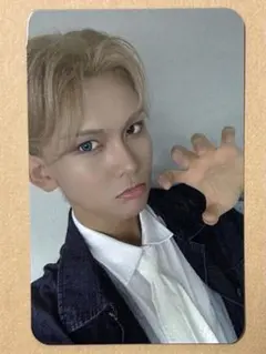 【XLOV・ヒョン】 トレカ　naturally music