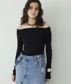 【THE PAUSE】オフショルニットプルオーバー