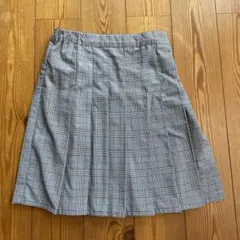 UNIQLOグレー系チェック フレアスカート サイズ150