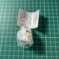 ちいかわ　モモンガ つまんでつなげてマスコット ガチャガチャ