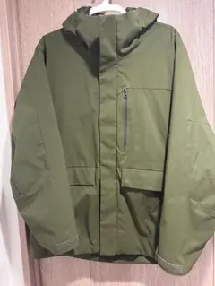 UNIQLO ハイブリッドダウン　カーキ