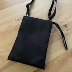 無印良品　ポーチとしても使える　撥水ミニサコッシュ　ブラック