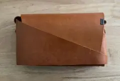 所作 レザーショルダーポーチ オレンジ