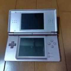 Nintendo DS Lite メタリックローズ　ソフト付