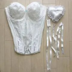 【美品】ブライダルインナーB75、リングピロー 2点セット