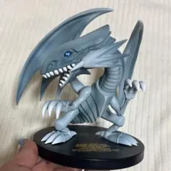 KONAMI Equal-Arts 遊戯王 青眼の白龍 フィギュア