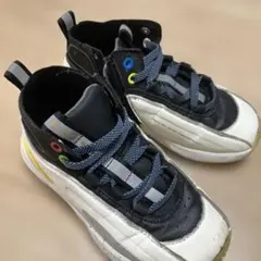 Item thumbnail for item c653b283-27e3-4cf0-b8f7-c6e3475d25a5