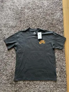NIKE The Nike Tee 新品