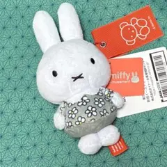 ミッフィー ぬいぐるみマスコット おたんじょうび