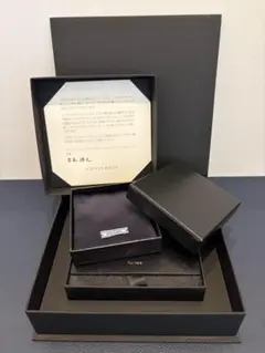 センチュリオンカードノベルティPRADA プラダ ロゴ入り保存袋ボックス付きのサムネイル
