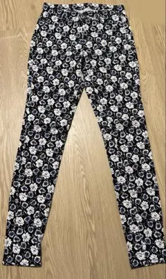 ユニクロ　UNIQLO スキニーパンツ　花柄