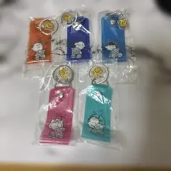 スヌーピー チャーム付きビニールキーリング