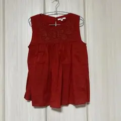 ユニクロ刺繍入り赤ノースリーブチュニックMサイズ