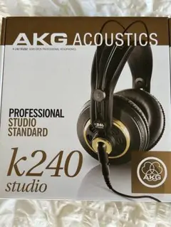 AKG acoustics K240 ヘッドホンのサムネイル