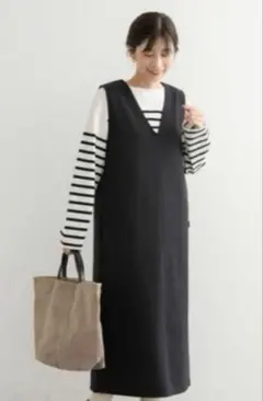 新品タグ付きアーバンリサーチドアーズ　ストレートラインジャンパースカートMサイズ