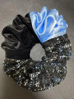 ブラックブルーリッチツイードシュシュ