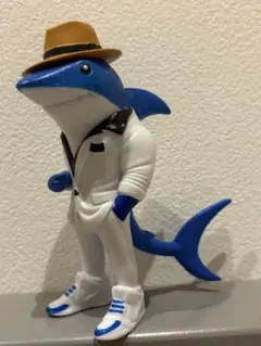 新作！イタリアンブレインロット　シャークジェントルマンフィギュア