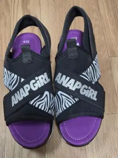 ANAP GIRL サンダル 23.0cm ブラック/パープルのサムネイル