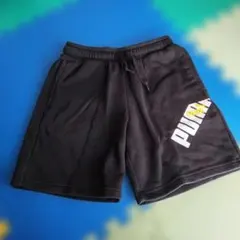 【美品】PUMA 黒 ハーフパンツ 150サイズ