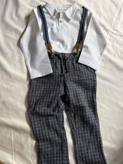 ホワイトポロシャツとチェックパンツセット