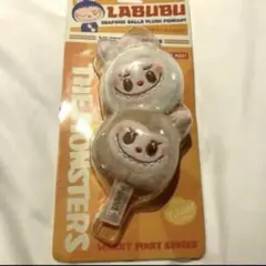 Wacky Mart Seafood Balls ぬいぐるみペンダント　ラブブ