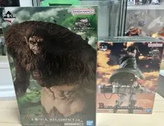 一番くじ 進撃の巨人A賞 獣の巨人 Ｂ賞リヴァイ　フィギュア