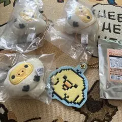 リラックマ　キイロイトリ　ガチャ　かぷぐるみ貝3個 ➕ワッペンチャーム