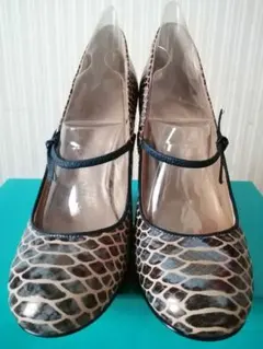 最終値下げ❣[新品未使用] ブルー系エキゾチック本革パンプス