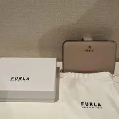 FURLA 二つ折り財布
