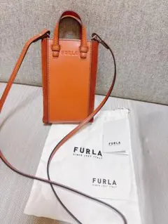 FURLA スマホショルダーバッグ
