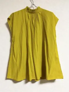 フリルブラウス ノースリーブ