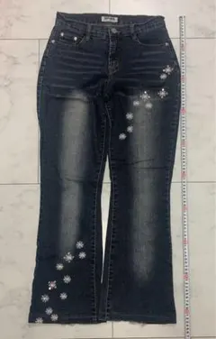 Item thumbnail for item ba9fadf4-9fb0-45c4-955c-8321d3725248