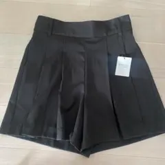 GORGE プリーツショートパンツ
